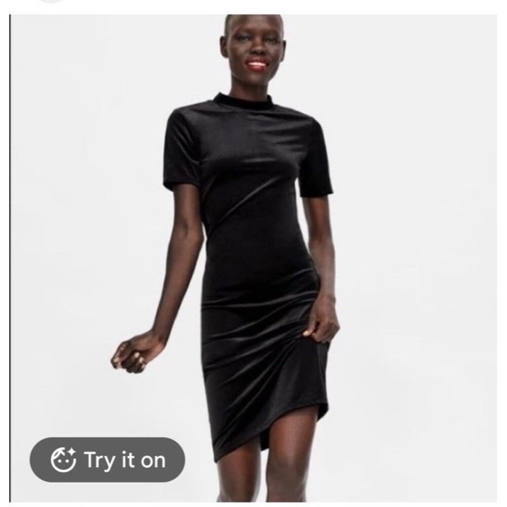 ZARA Trafaluc Black Velvet Mock Neck Short Sleeve Sheath Midi Dress Size M
